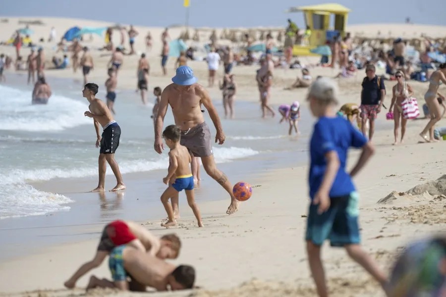 Avisos por calor o tormentas
