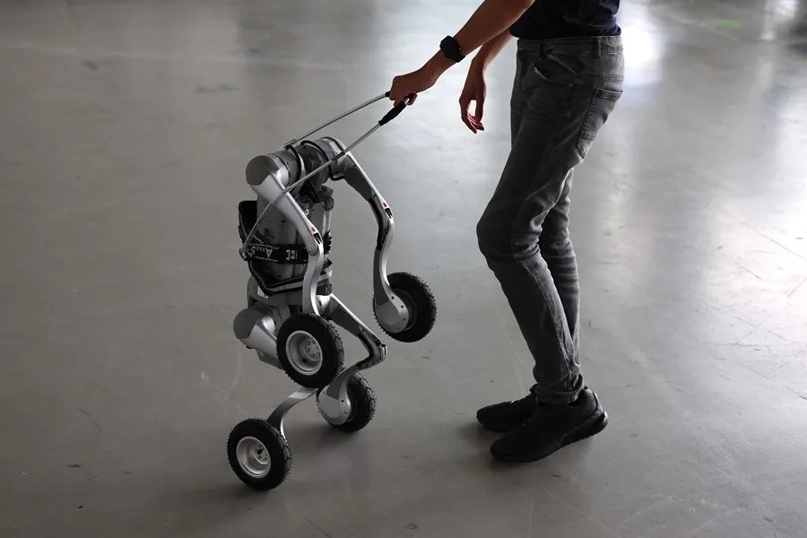 El fabricante chino de robots humanoides Unitree debuta en la Bolsa de Shanghái con subidas del 629 %