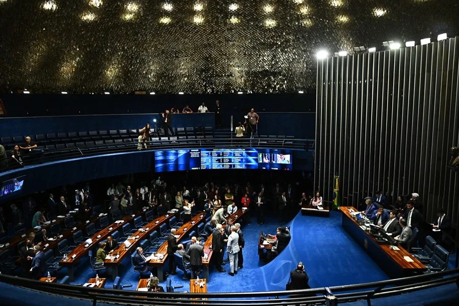 El Congreso de Brasil aprueba la reducción de impuestos federales a los combustibles