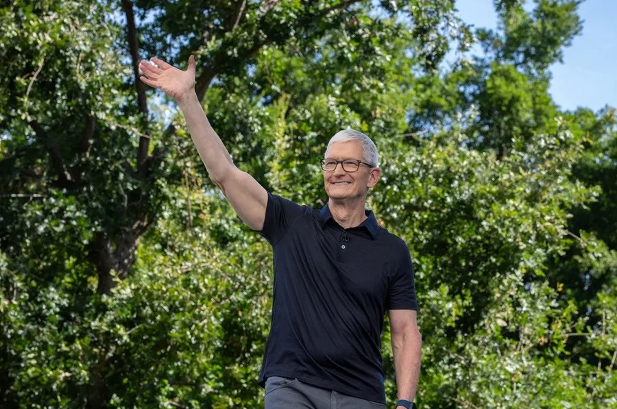 Tom Cook se despide de Apple: "Mi cargo cambia mañana, pero el amor que tengo nunca lo hará"