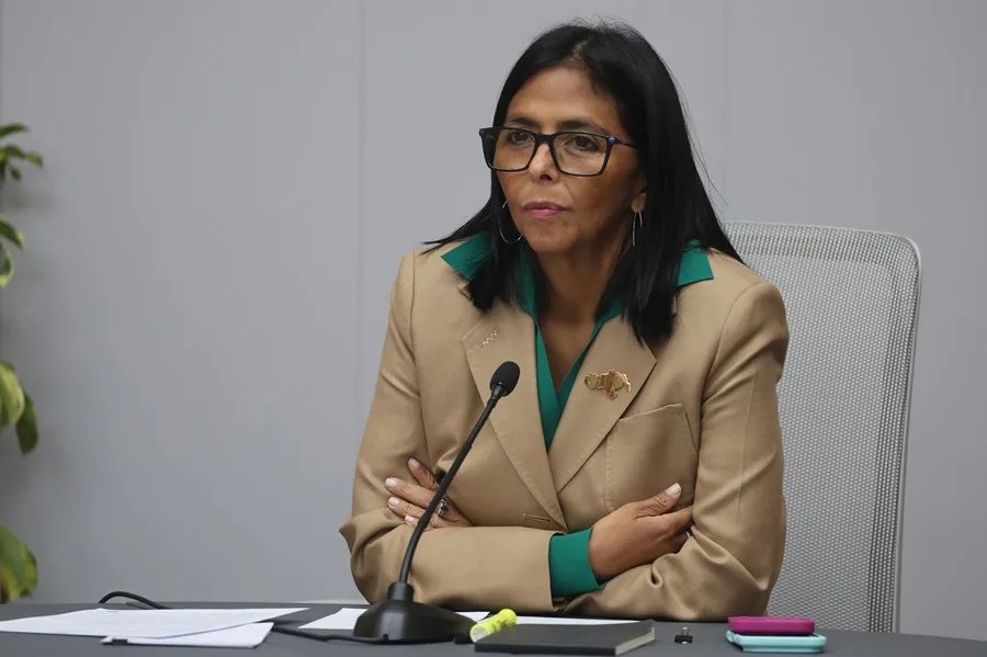 Delcy Rodríguez asegura que 1.046 venezolanos que estaban presos ya han regresado a sus casas