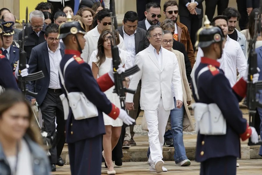 Petro se despide de la Casa de Nariño en su último acto como presidente de Colombia