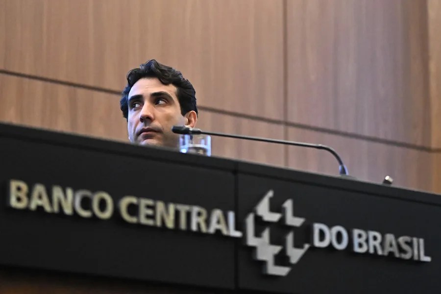 El Banco Central de Brasil reduce la tasa de interés en 0,25 puntos, hasta el 14,0 % anual