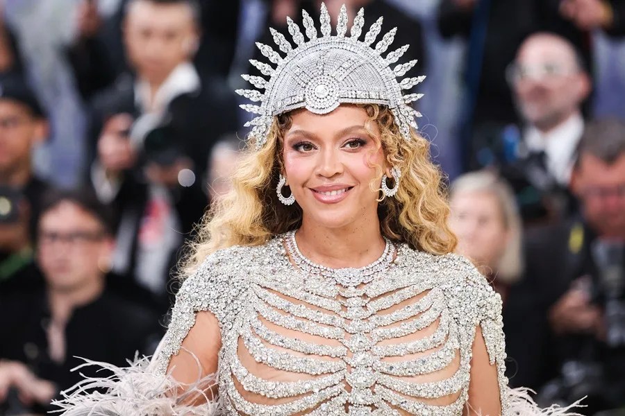 La cantante Beyoncé dona un millón de dólares para ayudar a Colombia tras el terremoto
