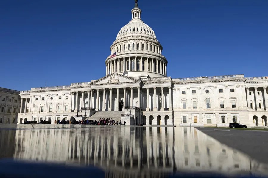 El Senado estadounidense aprueba por amplia mayoría el proyecto de ley de sanciones contra Rusia e Irán