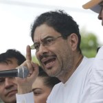 Cepeda llama a la "resistencia" al Gobierno de De la Espriella en un acto en Barranquilla