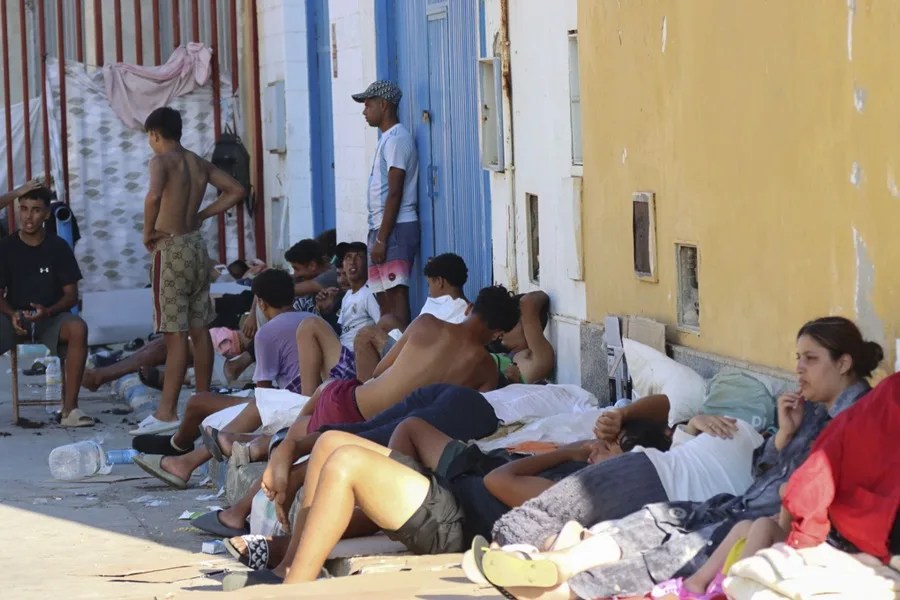Ceuta menores identificación