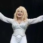 Trump lamenta la muerte de Dolly Parton y decreta luto en su honor: "El mundo te quiere"
