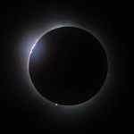 Imagen de archivo de un eclipse de sol total.
