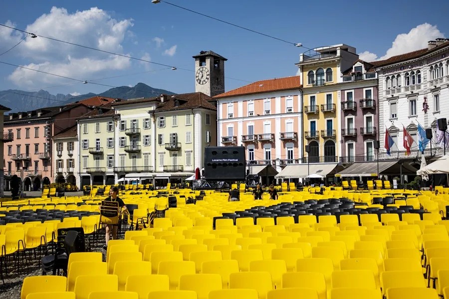 Preparativos para la inauguración del Festival de Locarno.