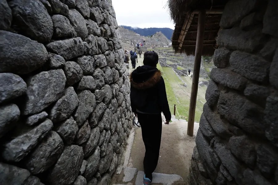 Un incendio forestal en Machu Picchu afecta 1,5 hectáreas de bosque primario desde el lunes