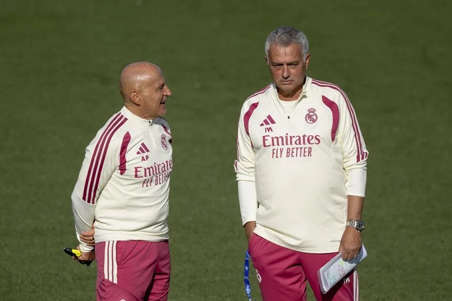 Mourinho Bernabeu