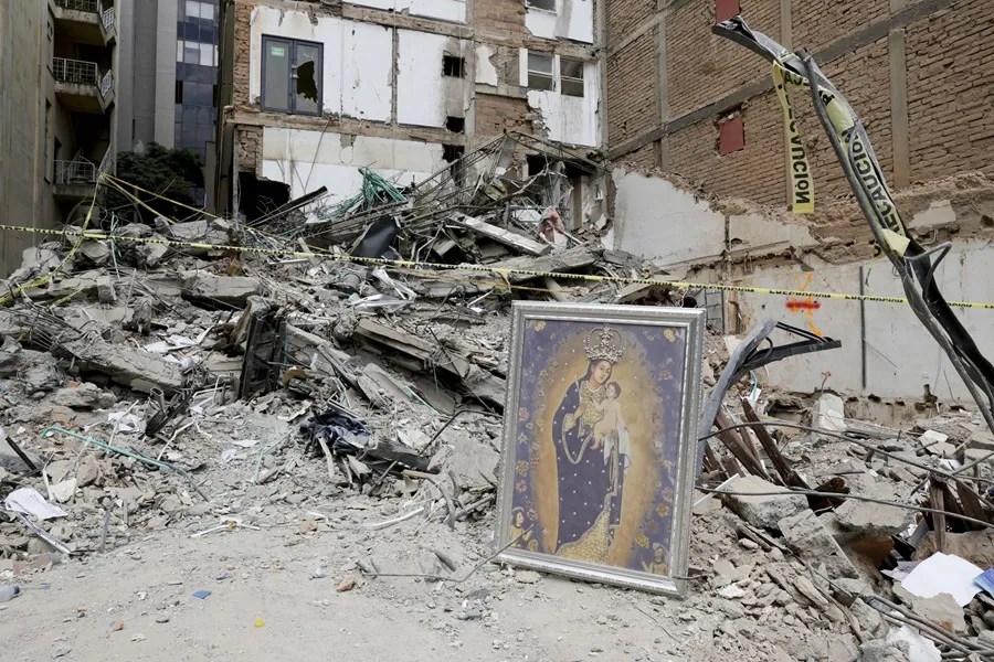 De la Espriella, después de recorrer Pereira tras el terremoto: "La situación es apocalíptica"