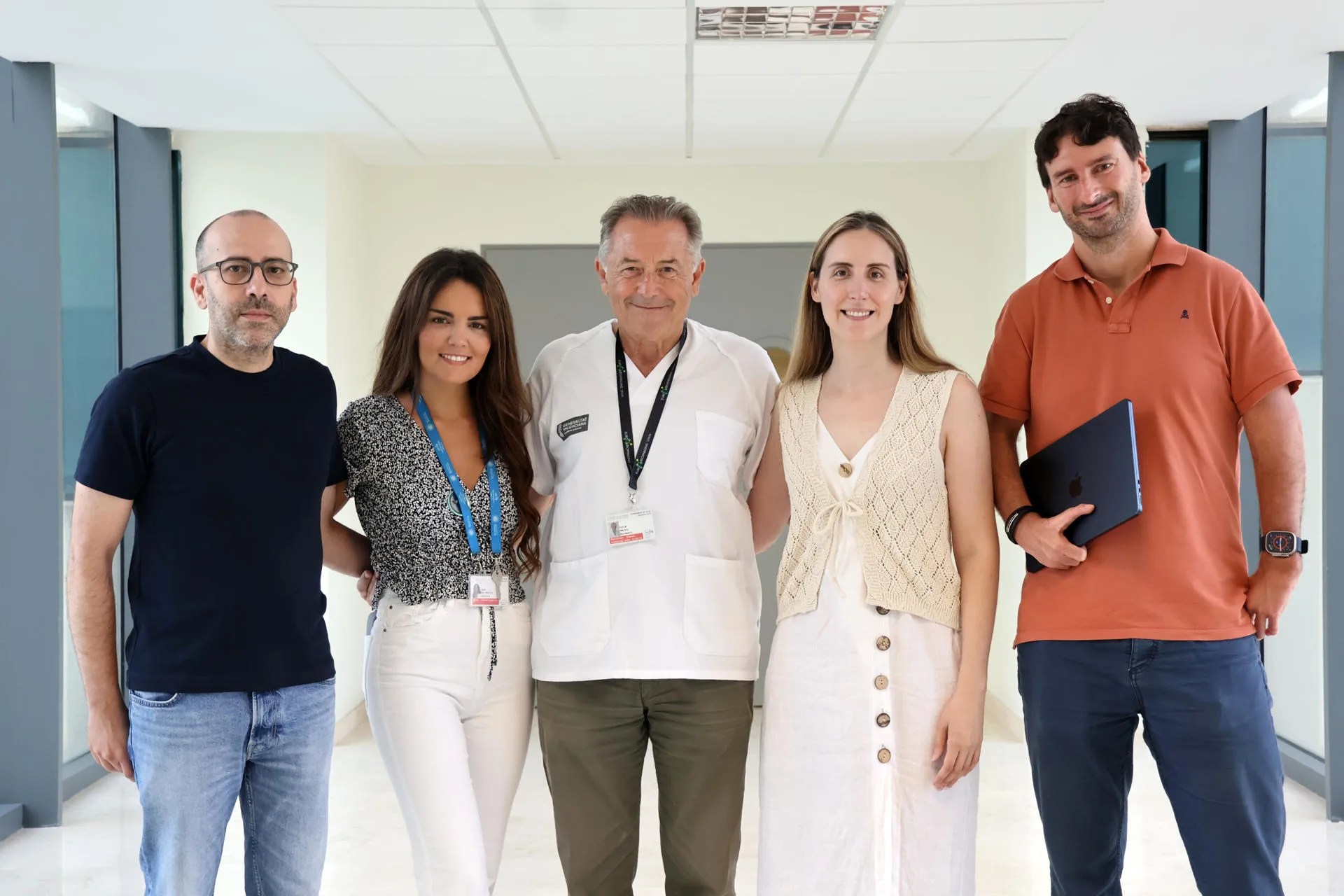 El Instituto de Investigación Sanitaria La Fe (IIS La Fe) de València ha sido seleccionado por la Comisión Europea para asumir la coordinación científica de SCOPE-AI, uno de los mayores proyectos europeos orientados a impulsar el uso de la inteligencia artificial en cáncer y acelerar su llegada a la práctica clínica.
Imagen cedida por la Generalitat Valenciana.