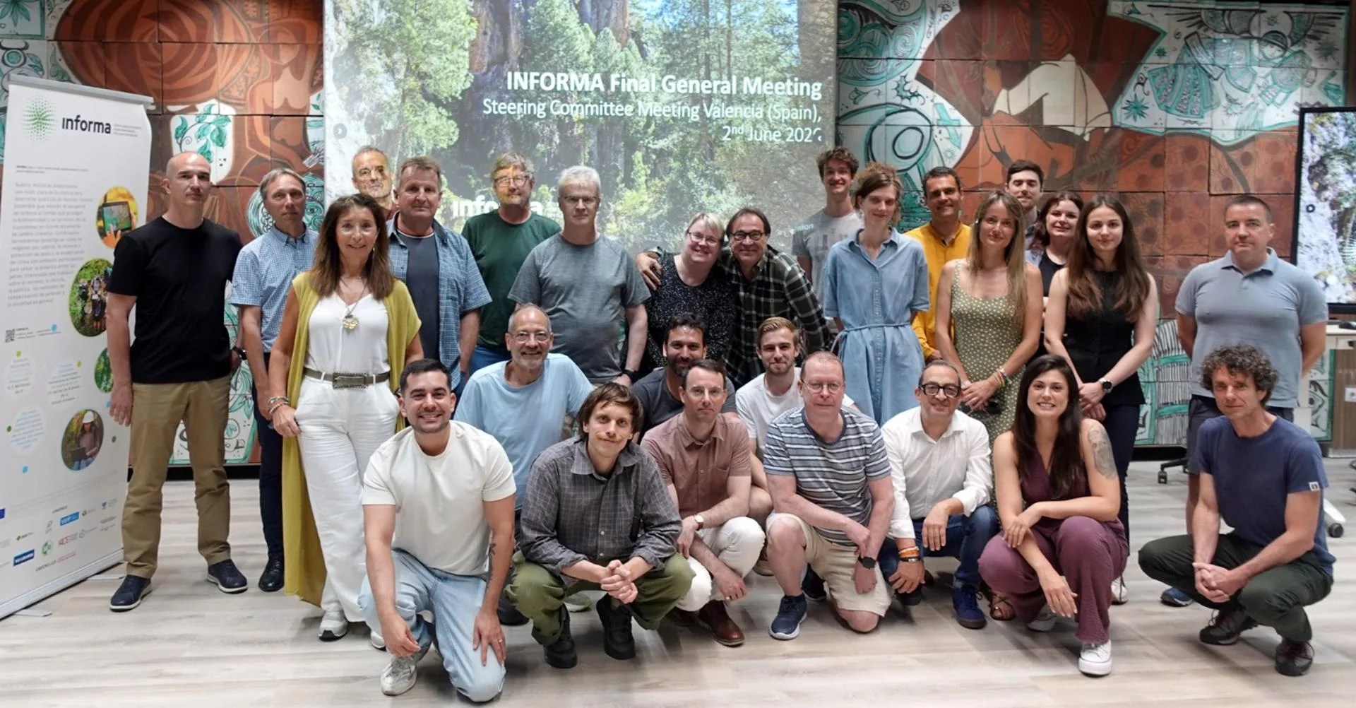 Foto de familia del grupo impulsor del proyecto europeo Informa Forests, en una imagen de la UPV.