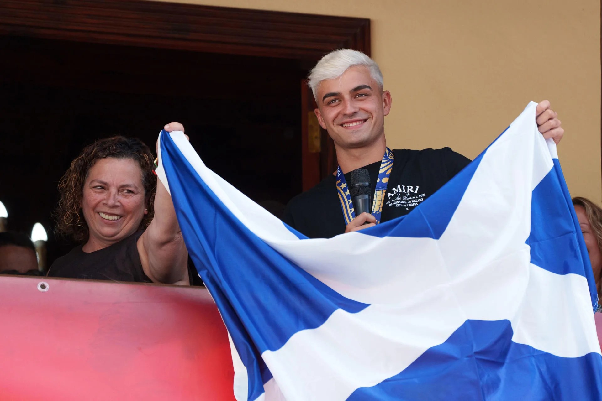 El Ayuntamiento de Tegueste y el Cabildo de Tenerife celebraron este martes un acto institucional de recibimiento a Pedro González, Pedri, campeón del mundo con la selección española de Fútbol. EFE/ Ramón De La Rocha
