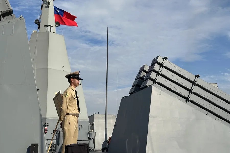 TAIWAN INCURSION BUQUE CHINO