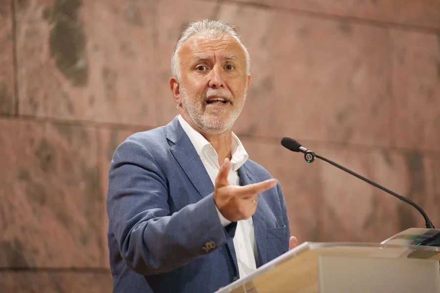 El ministro de Política Territorial, Ángel Víctor Torres.