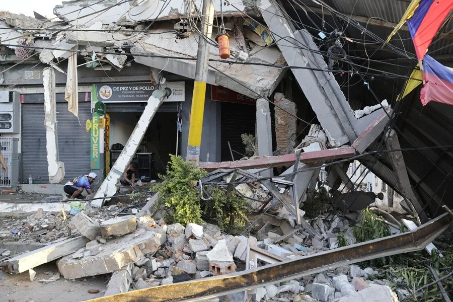 Una casa destruida en Pereira, Colombia, tras el terremoto.