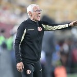 El argentino Cúper deja de ser entrenador de Universitario tras perder 4-0 ante Garcilaso