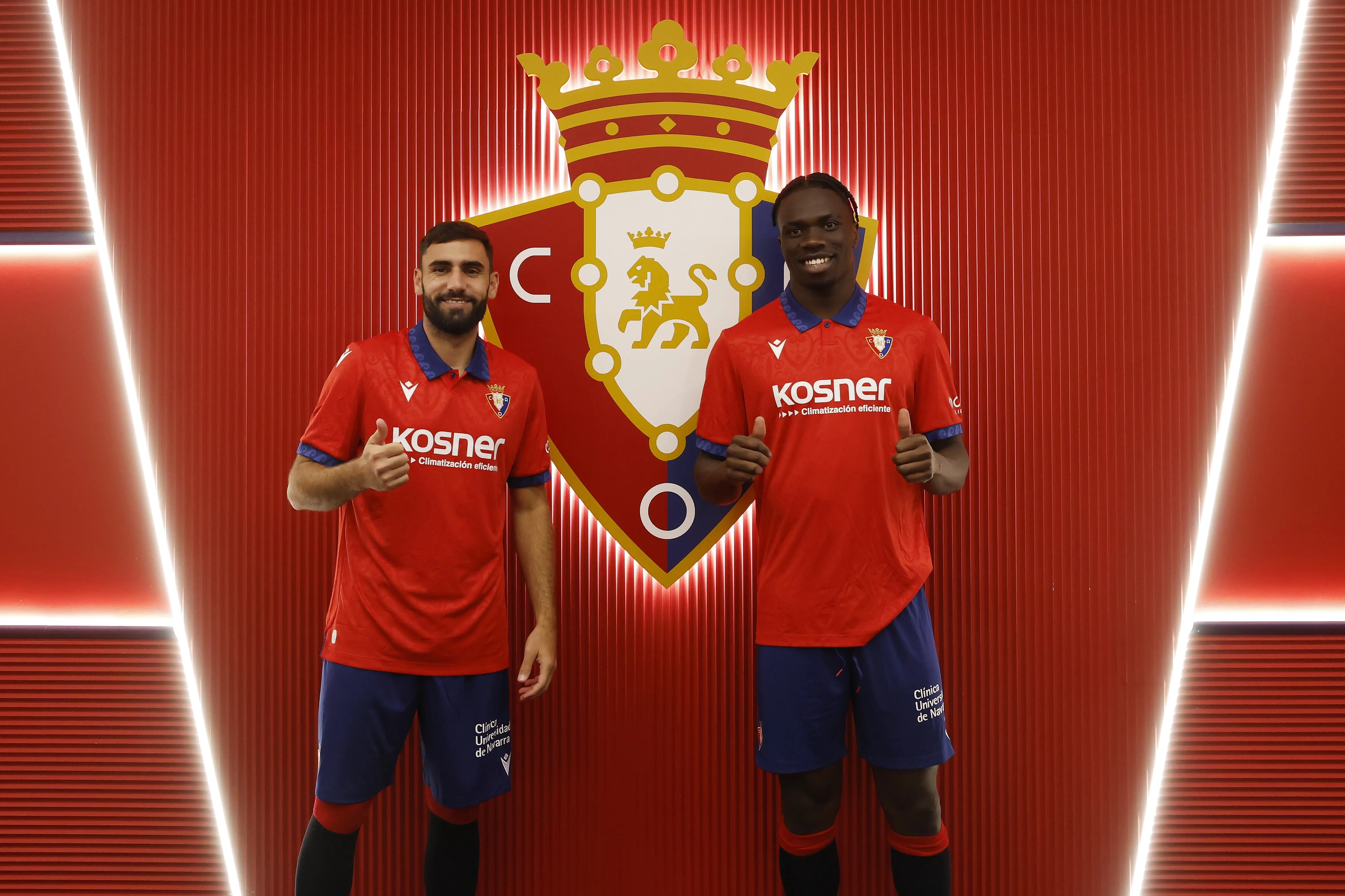 Imagen de los nuevos fichajes de Osasuna Romain Del Castillo y Rockson Yeboah