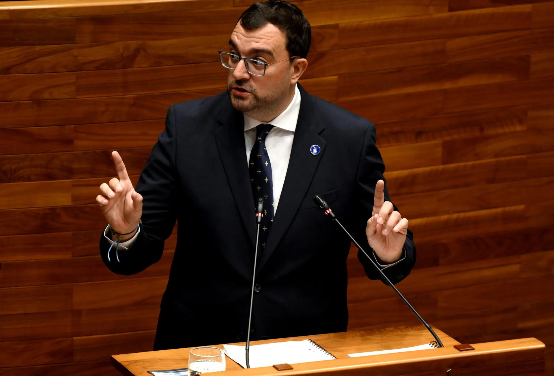 Barbón apuesta por formar un frente democrático frente a la amenaza de involución