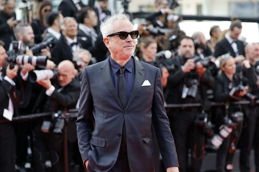 El director mexicano Alfonso Cuarón producirá para Netflix la serie de acción real de 'Dungeons & Dragons'