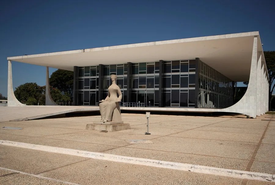 Guerra abierta en el Supremo de Brasil con acusaciones cruzadas a un mes de las elecciones