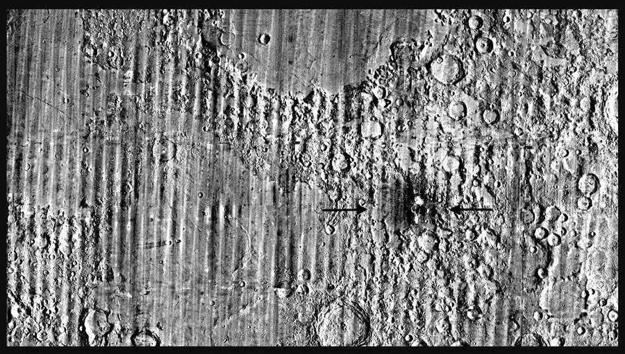 La NASA descubre en la Luna el mayor cráter recién formado del sistema solar