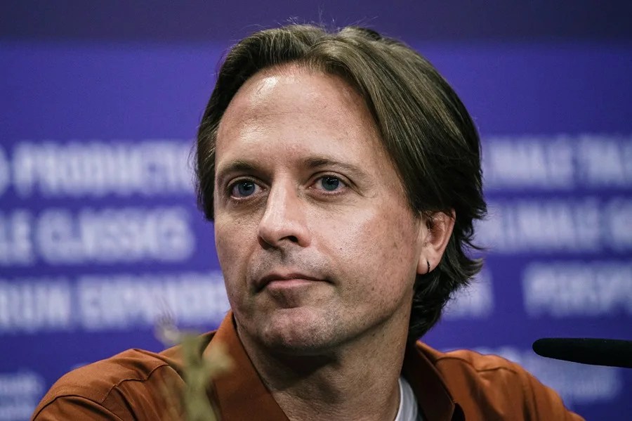El director sudafricano John Trengove: "Con un sistema como el apartheid, nadie sale normal"