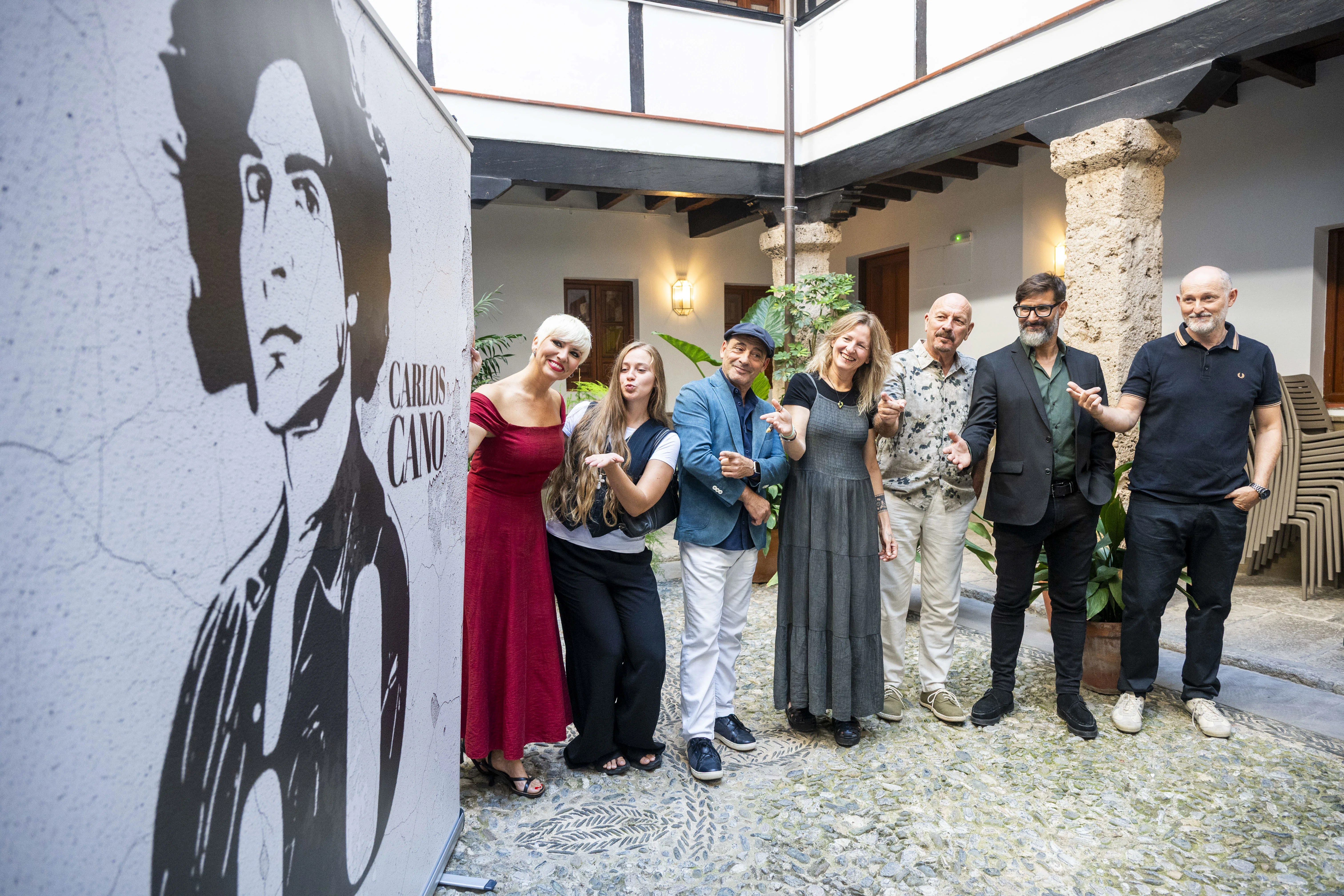 Artistas Carlos Cano