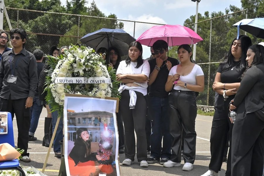 Compañeros en México recuerdan a la estudiante española asesinada: "Claudia no se olvida"