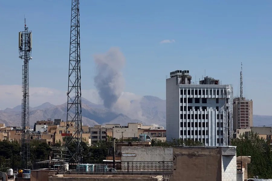 Irán informa de 18 muertos y sube a 142 los heridos por los ataques de Estados Unidos