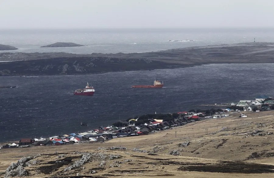 Presentan una demanda en Argentina contra un proyecto petrolero británico e israelí en Malvinas
