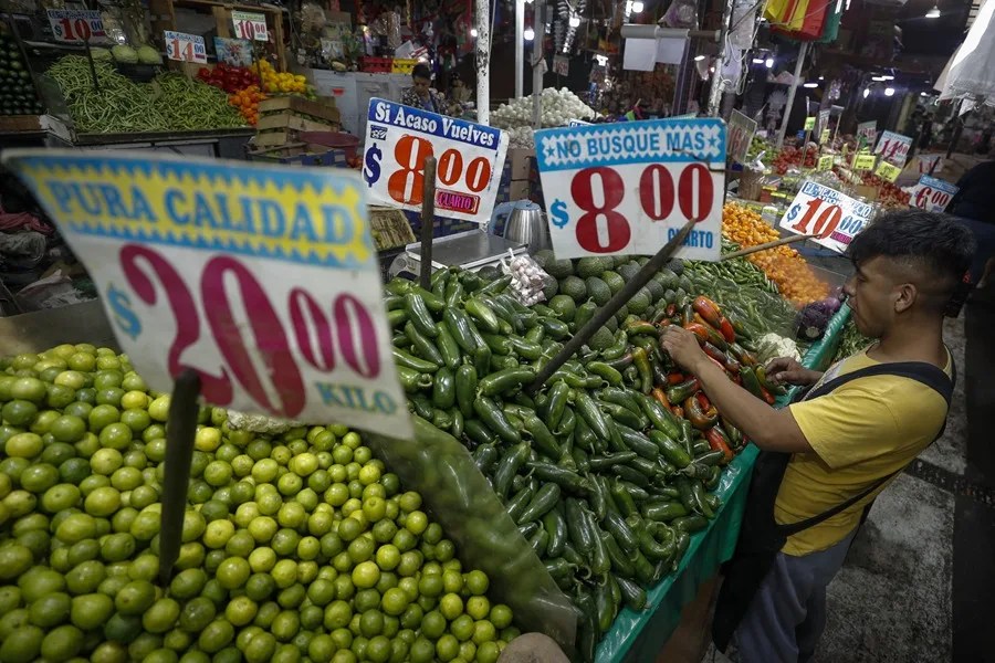 La inflación en México repunta al 3,26 % y rompe tres meses consecutivos a la baja