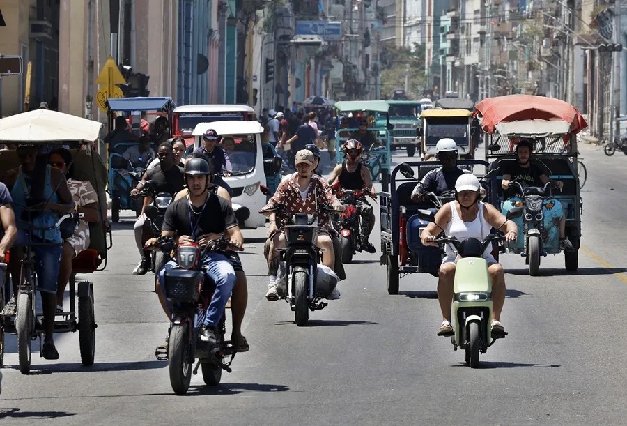 La nueva ley laboral de Cuba entra en vigor el 25 de septiembre, con teletrabajo y pluriempleo