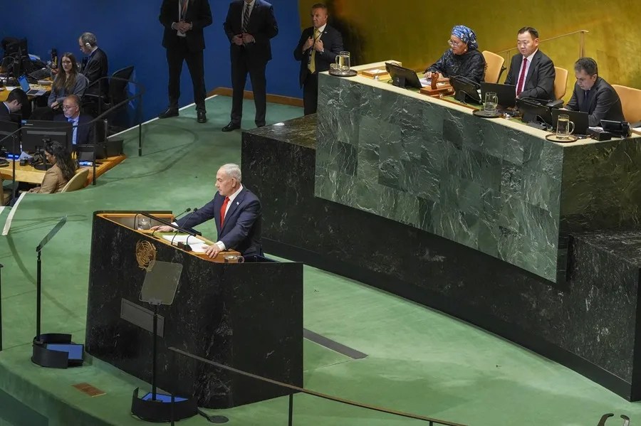 Netanyahu insiste ante la ONU que si no hubieran atacado Irán "todos estaríamos muertos"