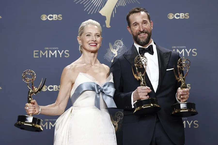 'The Pitt' busca la gloria en unos Emmy en los que Oscar Isaac podría hacer historia