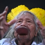 El líder indígena Raoni sufre un cáncer digestivo y recibe cuidados paliativos
