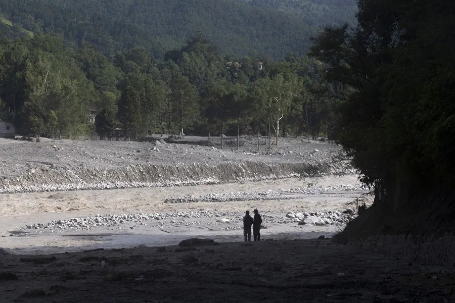Estados Unidos apoyará a Nepal con análisis forense para identificar a las víctimas de la riada
