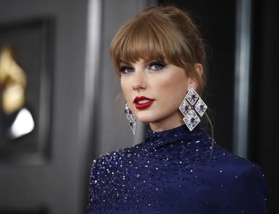 Taylor Swift estrena nuevas canciones del álbum 'The Encore' y aborda el amor, el éxito y una relación tóxica