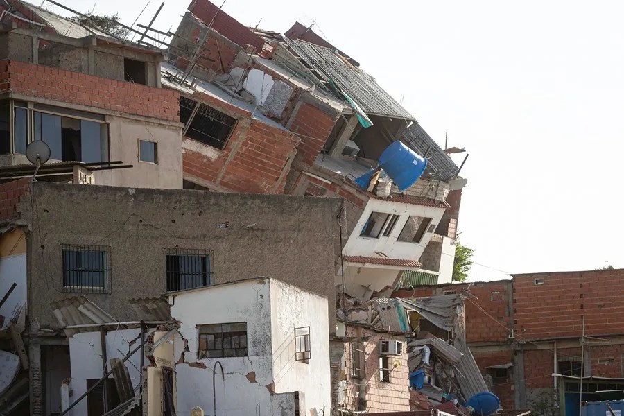 Más de 700 viviendas entregadas a afectados por terremotos en Venezuela, dice el Gobierno