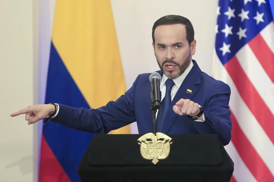 De la Espriella ha firmado más de dos extradiciones al día en su primer mes de Gobierno