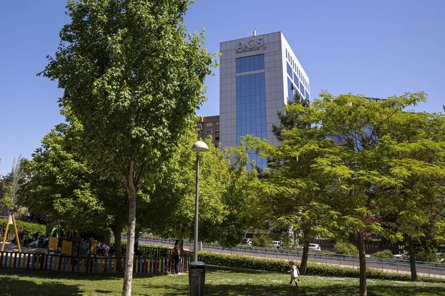 Vista del exterior de la sede de ACS en Madrid