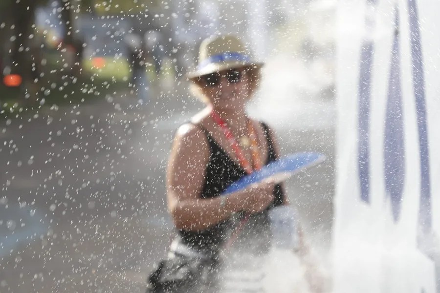 AVISO CALOR