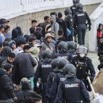 Se inicia este martes el desalojo migrantes en la playa de Benítez.