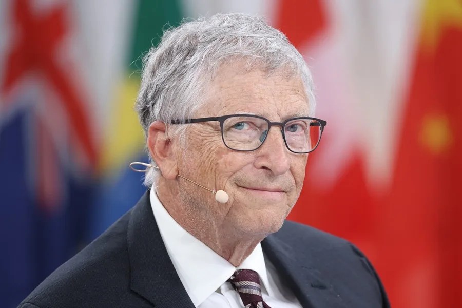 Bill Gates dice que las opiniones de Trump sobre la IA reflejan el desconocimiento de la sociedad