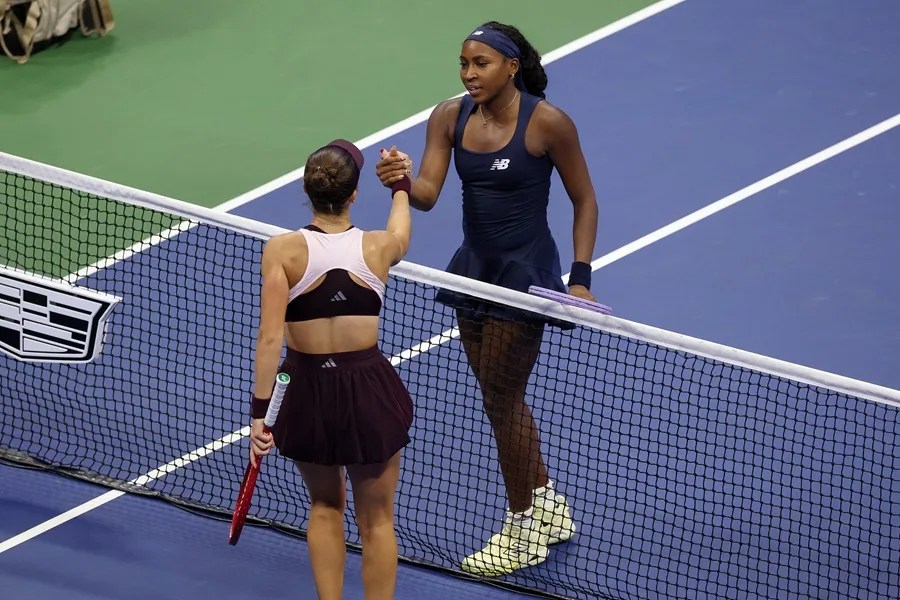 Coco Gauff derrota a Jovic y se enfrentará a Andreeva en cuartos de final del Abierto de EE.UU.
