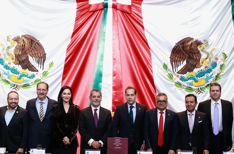 México recorta su previsión de crecimiento para el 2026 y 2027 y prevé un aumento de la deuda pública