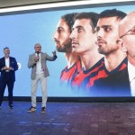 El seleccionador de fútbol de España, Luis de la Fuente (d)